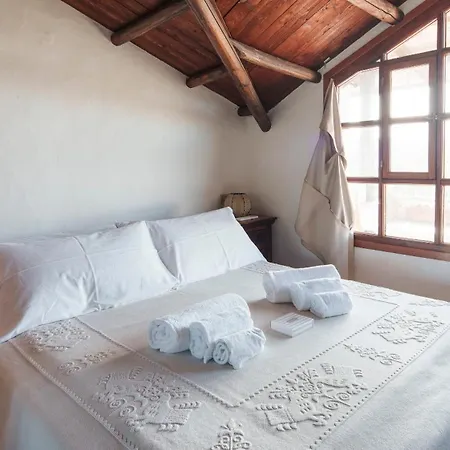 Panoramic Attic With Pool Near Costa Smeralda Апартаменти